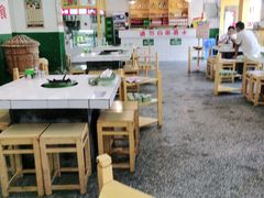 大堂-石灰市老火锅(北滨路店)