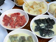 -李与白包子铺(桐梓林店)