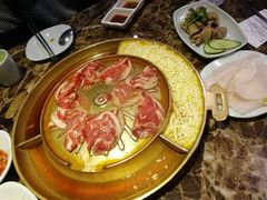 -猪啊牛呀羊啊铜盘烤肉(正大广场店)