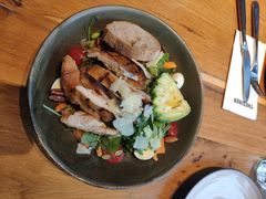 鸡肉牛油果沙拉-The Diner X餐厅(青岛万象城店)