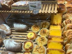-苹果花园(南泉路店)