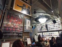 -黑胶星球(华发中城商都店)