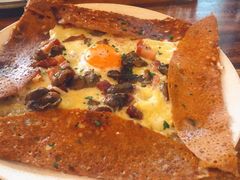 鸡蛋蘑菇熏肉荞麦可丽饼-RAC BAR(安福路店)