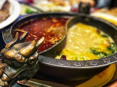 菌菇鸳鸯锅-辣府(大融城店榜首餐厅)