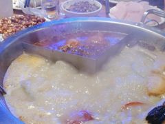 -红牌美蛙鱼头火锅(万辉国际广场店)