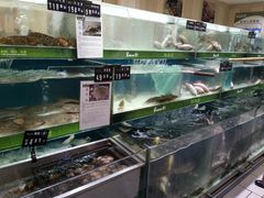 -永辉超市(嘉定宝龙广场店)