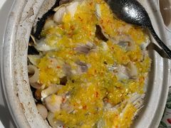 自制黄剁椒酱焗胖鱼头-香樟花园新粤料理(无锡万象城店)