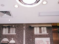 -老人和饭店(淮海中路店)
