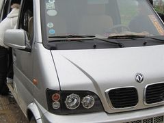 老根家接送面包车-老根农家饭店