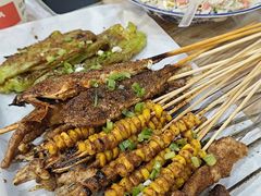 -江城燕子大排档(江汉路步行街店)