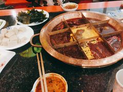 -九宫阁(南龙蟠街融创茂店)