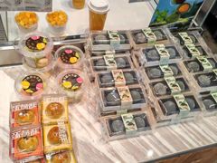 -皇冠幸福里动物奶油生日蛋糕(石桥店)