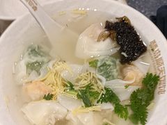 -琴岛顺天馄饨(营口路市场店)