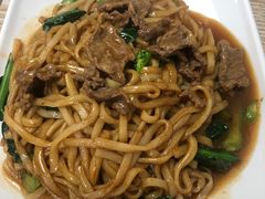 湿炒牛河-阿生潮味鲜炒粉(梅林新村店)
