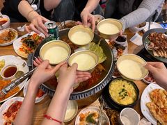 -喇喇排骨火锅·传统韩式脊骨汤(望京西园总店)