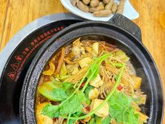 -鱼众不同·鸡公煲·烤全鱼(国顺路店)