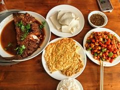 -明月食府(二区干二路店)