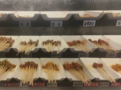 -佰人王串串香火锅(洋珠巷店)