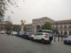 -民园广场