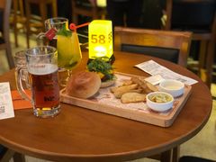 黑松露菌菇牛肉汉堡-COMMUNE幻师(上邦百汇城店)