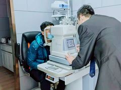 -翰佐蔡司小乐圆·依视路星趣控·暴龙眼镜折扣店