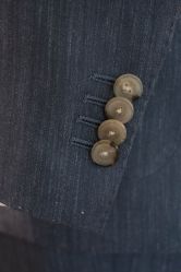 -优刻西服西装定制(金轮国际广场店)