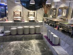 自助取餐区-茅庐川菜