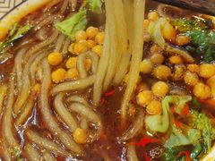 -哇蛙牛功夫面渝都料理(龙阳广场店)