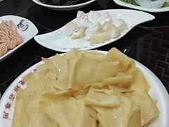 -小背篓菌汤火锅(济阳店)