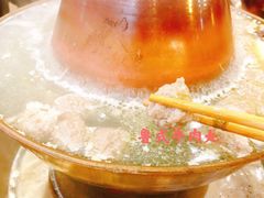 -鑫龙火锅城(嘉汇广场店)