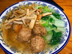 -健跳小海鲜(人民路店)