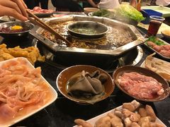 -邓莽子老火锅(中兴路总店)