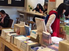 -猫的天空之城概念书店(景德镇陶溪川店)