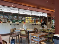 -楼上大排档·顺德菜·粥水·鱼生(苗栗路店)