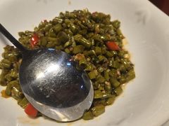 -三湘四水正宗湘菜(君峰路店)