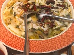 -洪帮主酸菜鲈鱼(连江万家店)