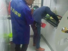 -肯德基(盘龙奥莱店)