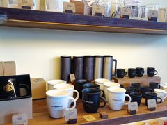 零售区-星巴克(迪士尼小镇店)