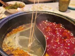 -钢管厂五区小郡肝串串香(蜀都万达店)