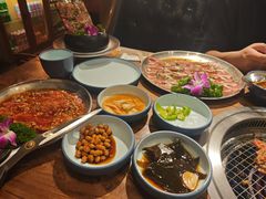 -明洞阿姨·韩式酱蟹烤肉·创意料理(三元桥店)