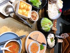 -左庭右院鲜牛肉火锅(金山万达店)