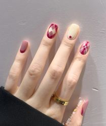 -LILY NAILS美甲美睫