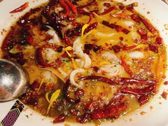 -桂二老坛酸菜鱼(三街两巷店)