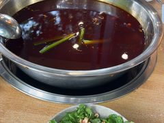 -肖肖酸萝卜鱼火锅(总店)