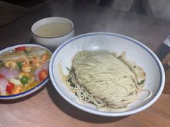 春风爱上龙虾面-十面春风·江南面馆(崇宁路店)