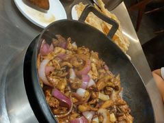 -胡须佬鸡煲四季火锅店(石厦西村直营店)