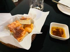 -Efes Turkish & Mediterranean Cuisine 艾菲斯餐厅(陆家嘴店)