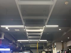 -超鹿运动(达信大厦店)