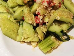 -六州府地锅鸡·农家菜·龙虾(未来科技城店)