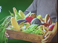 -城堡俄式西餐厅(中央大街索道店)